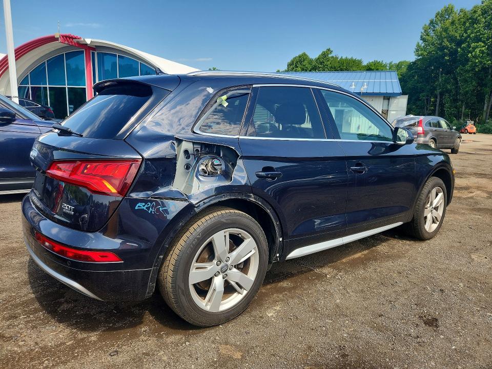 2018 Audi Q5 მანქანა იყიდება აუქციონზე, vin: WA1BNAFY1J2059314, აუქციონის ნომერი: 58772296