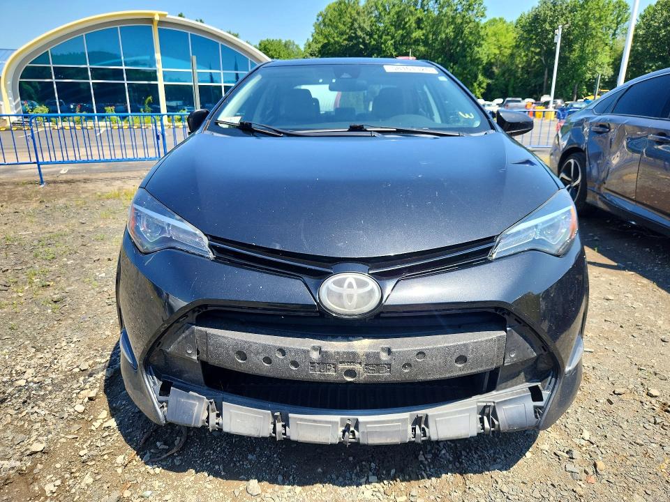 58161326 :رقم المزاد ، 2T1BURHE3HC915962 vin ، 2017 Toyota Corolla مزاد بيع