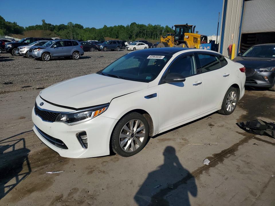 60965836 :رقم المزاد ، 5XXGT4L39JG236942 vin ، 2018 Kia Optima مزاد بيع