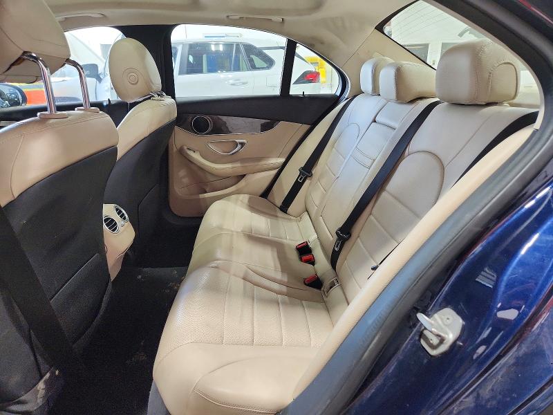 62361426 :رقم المزاد ، 55SWF4KB4GU162058 vin ، 2016 Mercedes-benz C مزاد بيع