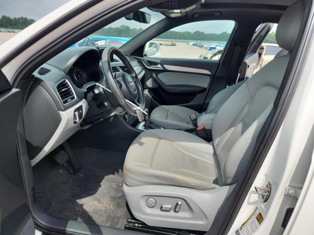 61577976 :رقم المزاد ، WA1BCCFS0JR023943 vin ، 2018 Audi Q3 مزاد بيع