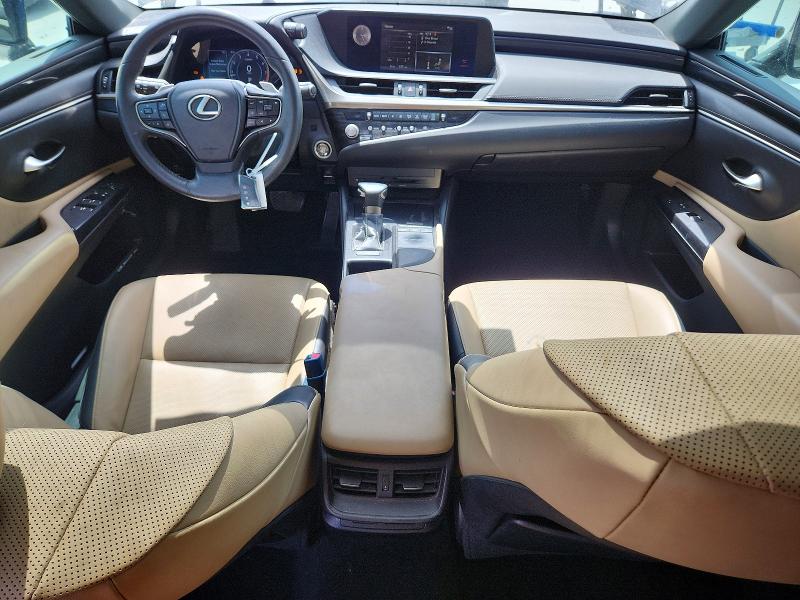 2021 Lexus Es 350 4d მანქანა იყიდება აუქციონზე, vin: 58ACZ1B16MU084195, აუქციონის ნომერი: 61755116