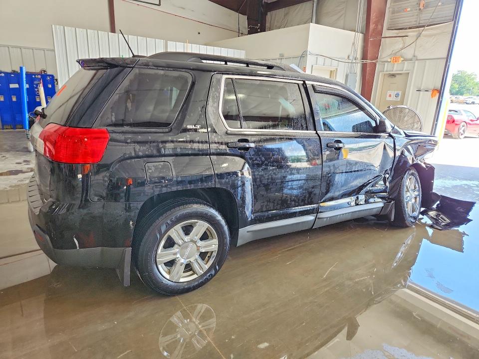 60512446 :رقم المزاد ، 2GKALSEK6F6372884 vin ، 2015 Gmc Terrain مزاد بيع