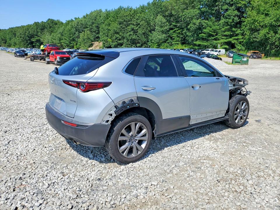 Продажа на аукционе авто 2021 Mazda Cx-30, vin: 3MVDMBBL1MM257288, номер лота: 61493826