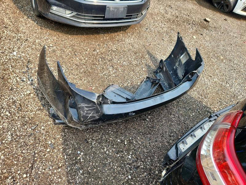 60827266 :رقم المزاد ، 4T1BK3EK0AU115525 vin ، 2010 Toyota Camry مزاد بيع