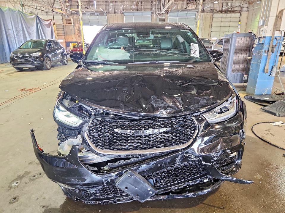 2026 Chrysler Pacifica მანქანა იყიდება აუქციონზე, vin: 2C4RC1BG0TR260469, აუქციონის ნომერი: 62724876