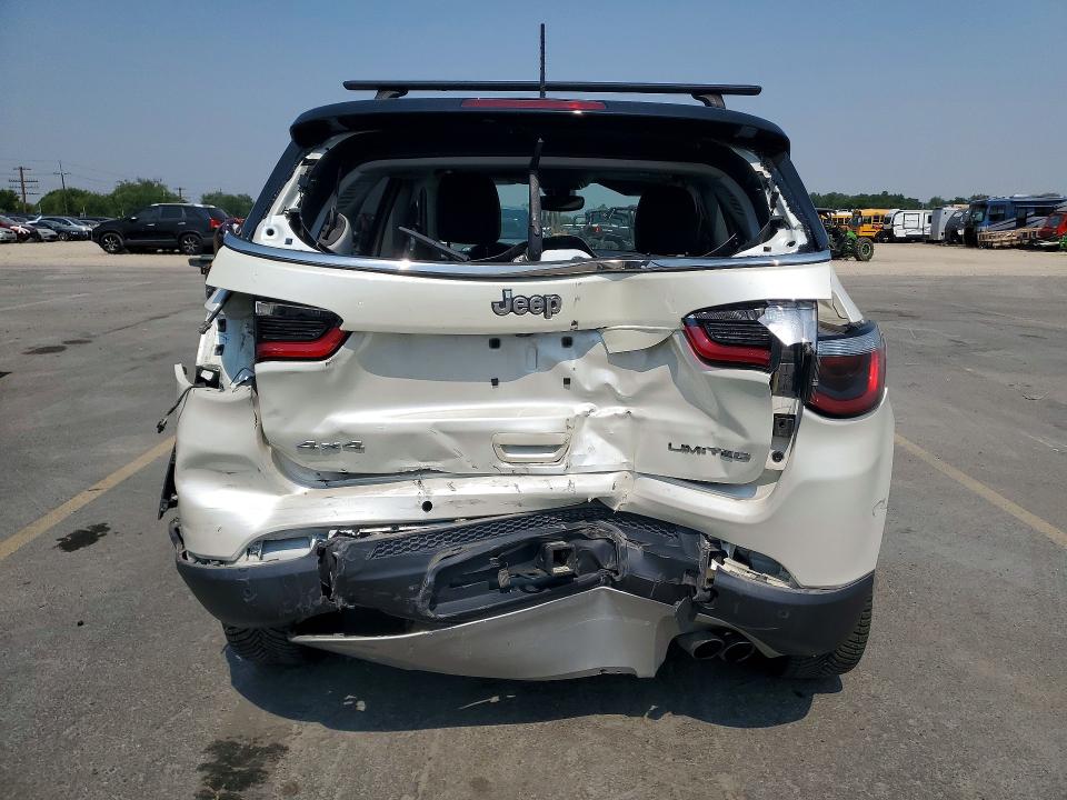 2018 Jeep Compass მანქანა იყიდება აუქციონზე, vin: 3C4NJDCB1JT258863, აუქციონის ნომერი: 62540096