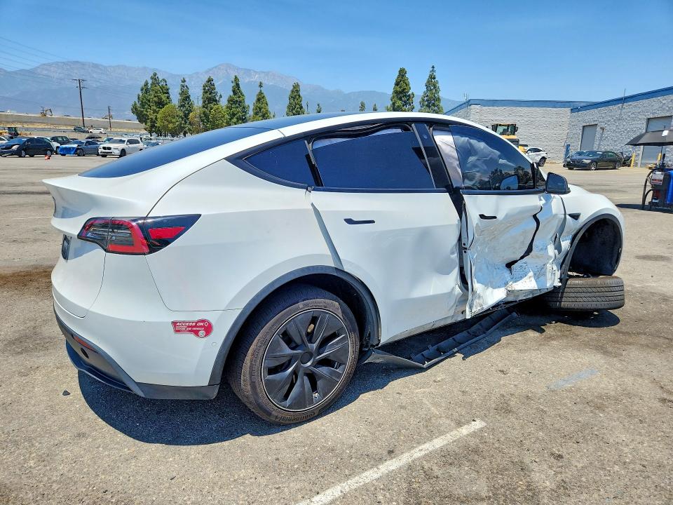 Продаж на аукціоні авто 2020 Tesla Model Y, vin: 5YJYGDEE8LF009092, номер лоту: 61433886