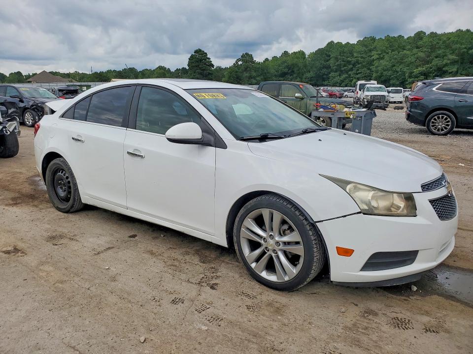 2011 Chevrolet Cruze მანქანა იყიდება აუქციონზე, vin: 1G1PH5S98B7162185, აუქციონის ნომერი: 61250736