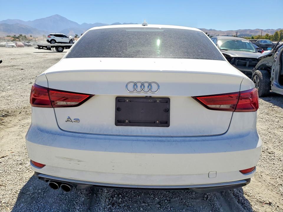 Продаж на аукціоні авто 2017 Audi A3, vin: WAUAUGFF0H1035475, номер лоту: 60431286