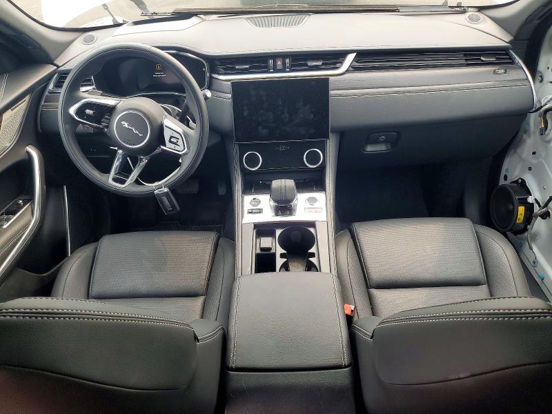 2025 Jaguar F-pace მანქანა იყიდება აუქციონზე, vin: SADCT2EX2SA747557, აუქციონის ნომერი: 61974926