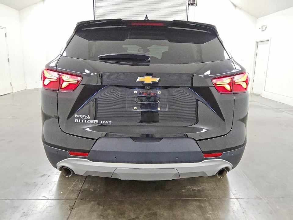 59662106 :رقم المزاد ، 3GNKBHR40NS147935 vin ، 2022 Chevrolet Blazer مزاد بيع