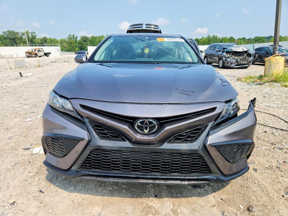 2024 Toyota Camry მანქანა იყიდება აუქციონზე, vin: 4T1G11AK6RU842201, აუქციონის ნომერი: 62683576