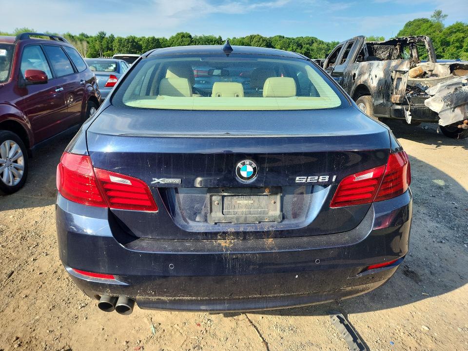 2015 Bmw 528 მანქანა იყიდება აუქციონზე, vin: WBA5A7C5XFG143764, აუქციონის ნომერი: 59052286