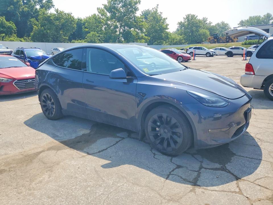 Продажа на аукционе авто 2023 Tesla Model Y, vin: 7SAYGAEE0PF978537, номер лота: 61016156