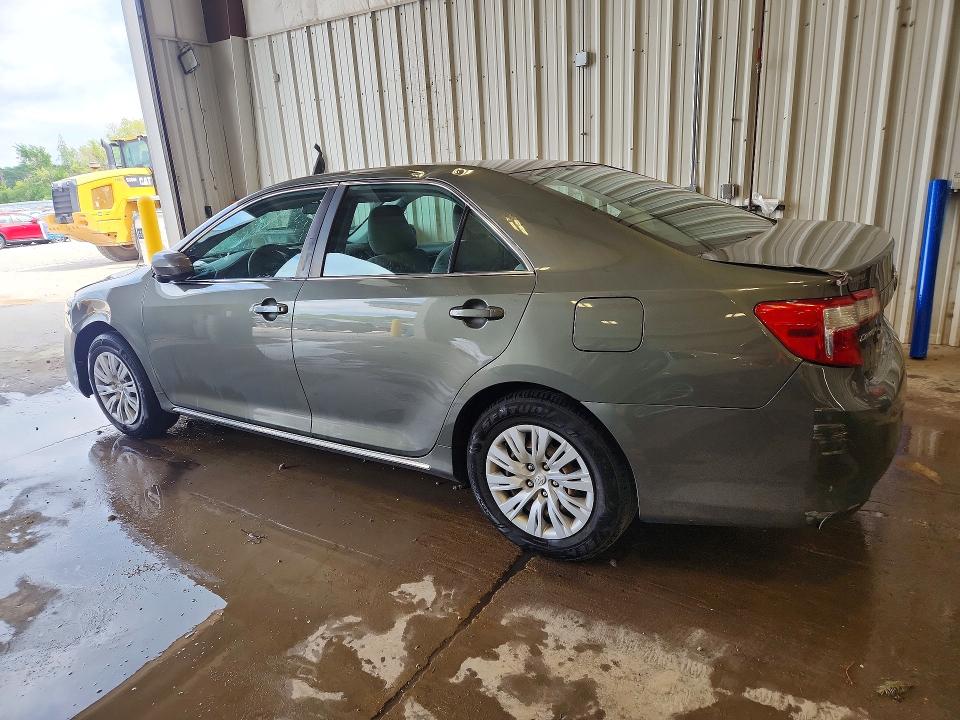 59175436 :رقم المزاد ، 4T4BF1FK4CR208452 vin ، 2012 Toyota Camry مزاد بيع