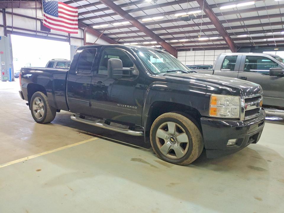 2011 Chevrolet Silverado მანქანა იყიდება აუქციონზე, vin: 1GCRKTE37BZ258424, აუქციონის ნომერი: 61946406