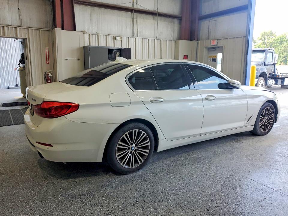 Продаж на аукціоні авто 2018 Bmw 530, vin: WBAJA7C54JWC75032, номер лоту: 61199976