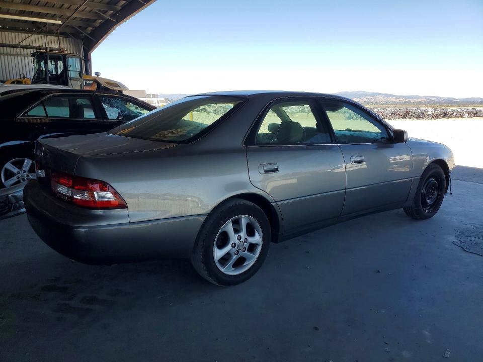 2000 Lexus Es მანქანა იყიდება აუქციონზე, vin: JT8BF28GXY5089190, აუქციონის ნომერი: 60715506