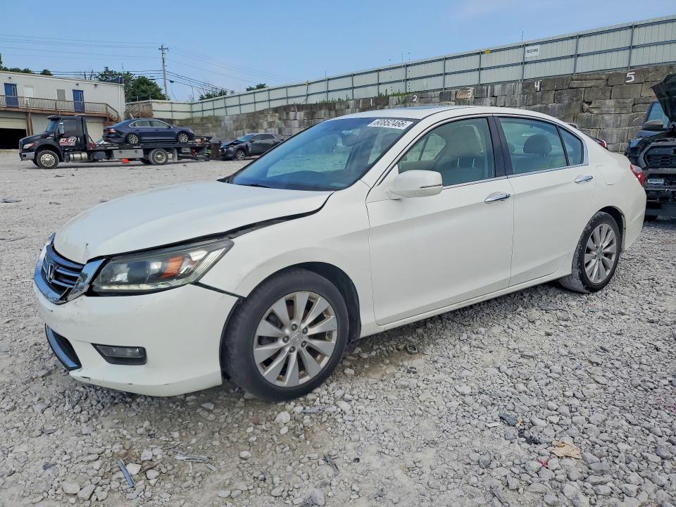 60852466 :رقم المزاد ، 1HGCR3F82FA012334 vin ، 2015 Honda Accord مزاد بيع