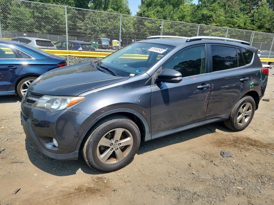 Продаж на аукціоні авто 2015 Toyota Rav4, vin: JTMRFREV2FD132399, номер лоту: 61044646
