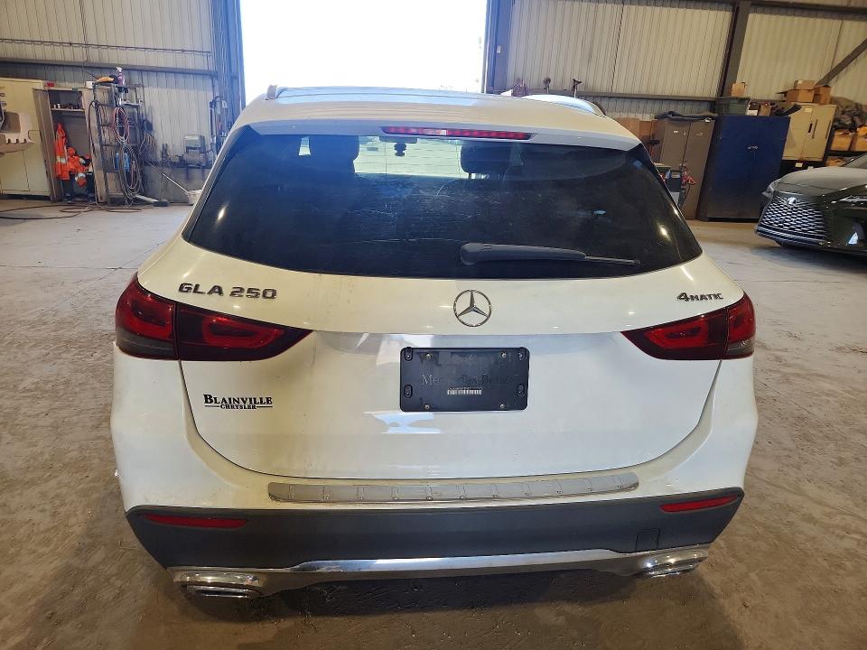 59984496 :رقم المزاد ، W1N4N4HB7MJ141947 vin ، 2021 Mercedes-benz Gla مزاد بيع