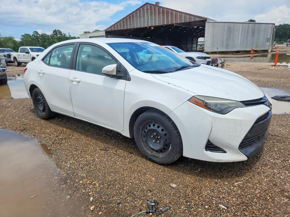 Продаж на аукціоні авто 2017 Toyota Corolla, vin: 5YFBURHE9HP665076, номер лоту: 59781836
