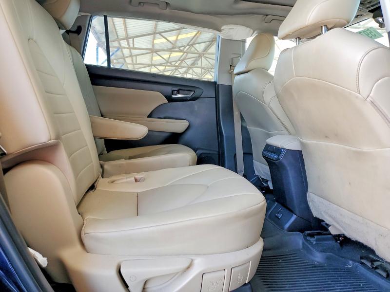 59792296 :رقم المزاد ، 5TDKDRAH8PS012863 vin ، 2023 Toyota Highlander مزاد بيع