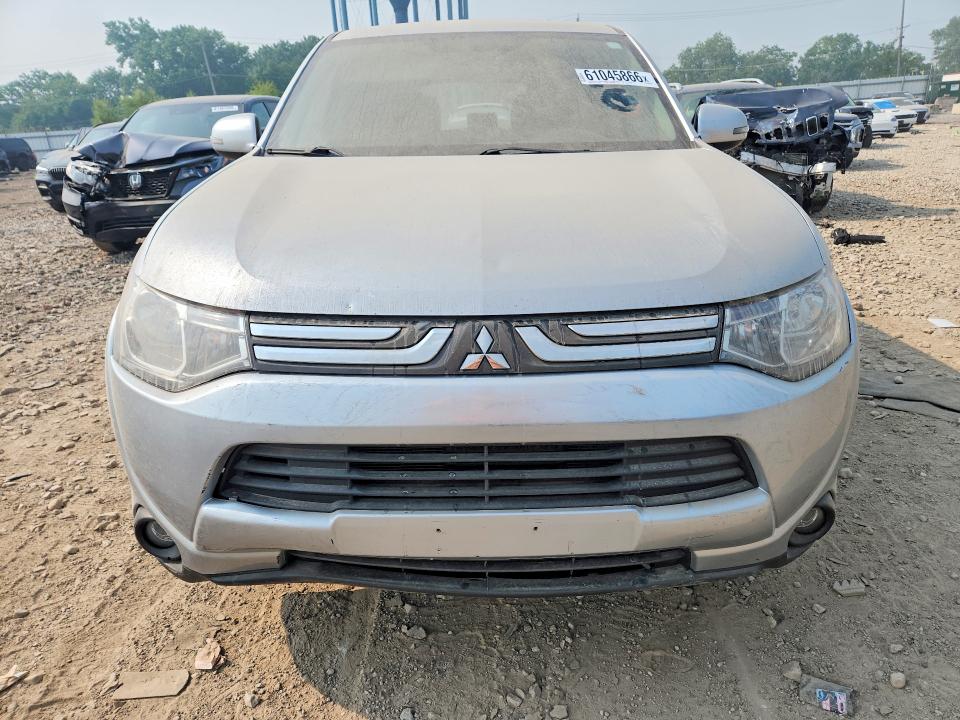 61045866 :رقم المزاد ، JA4AZ3A37EZ005794 vin ، 2014 Mitsubishi Outlander مزاد بيع