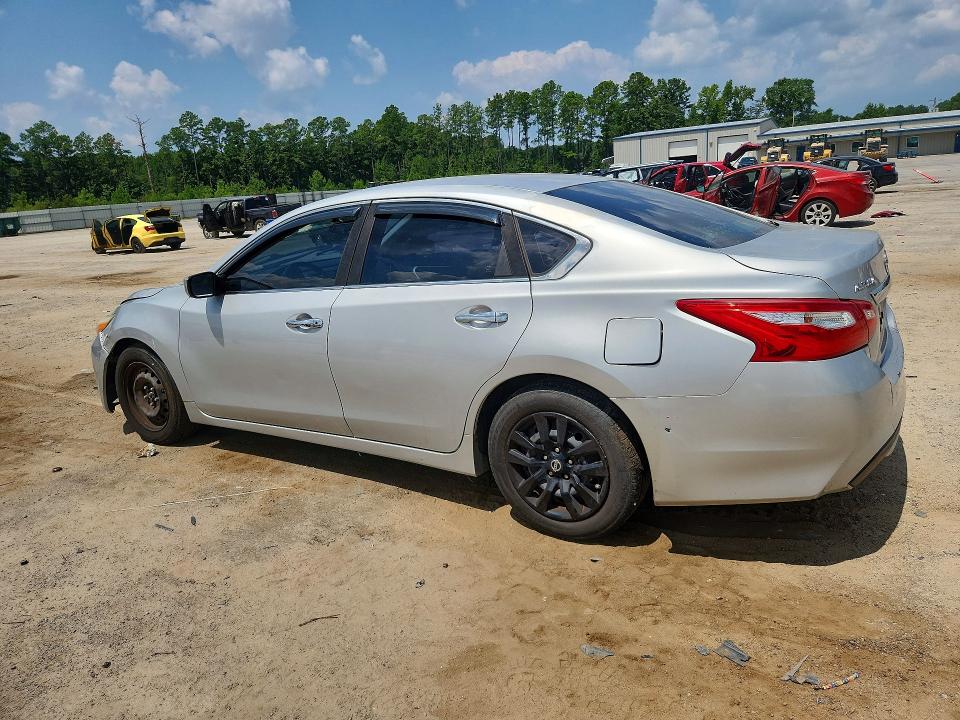 2017 Nissan Altima მანქანა იყიდება აუქციონზე, vin: 1N4AL3APXHC114581, აუქციონის ნომერი: 63505026