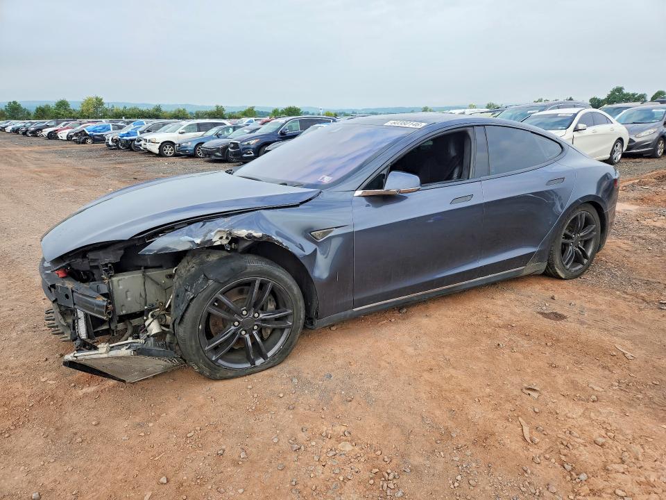 60380146 :رقم المزاد ، 5YJSA1H29FF098649 vin ، 2015 Tesla Model S مزاد بيع