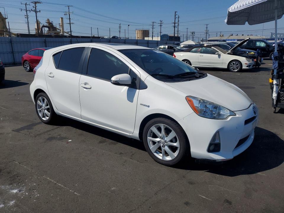 Продажа на аукционе авто 2013 Toyota Prius C, vin: JTDKDTB35D1042833, номер лота: 61624456