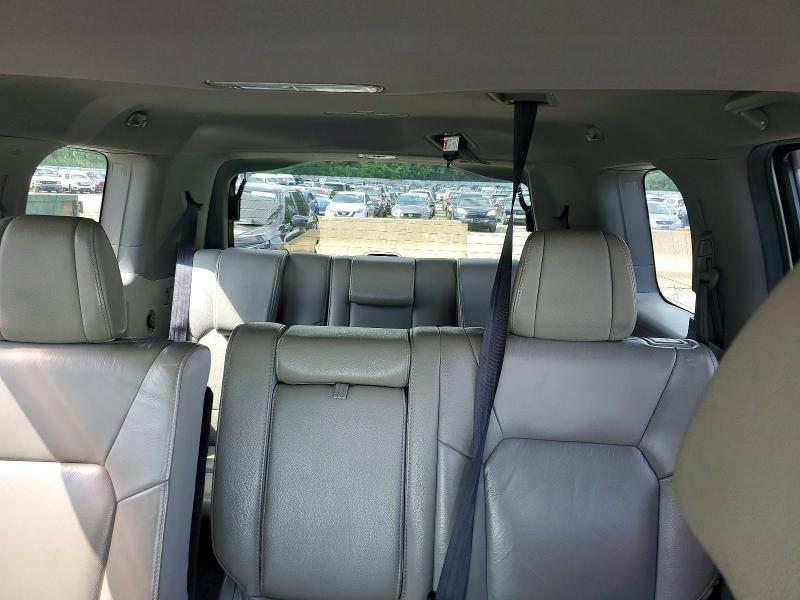 60623746 :رقم المزاد ، 5FNYF4H79CB029304 vin ، 2012 Honda Pilot مزاد بيع