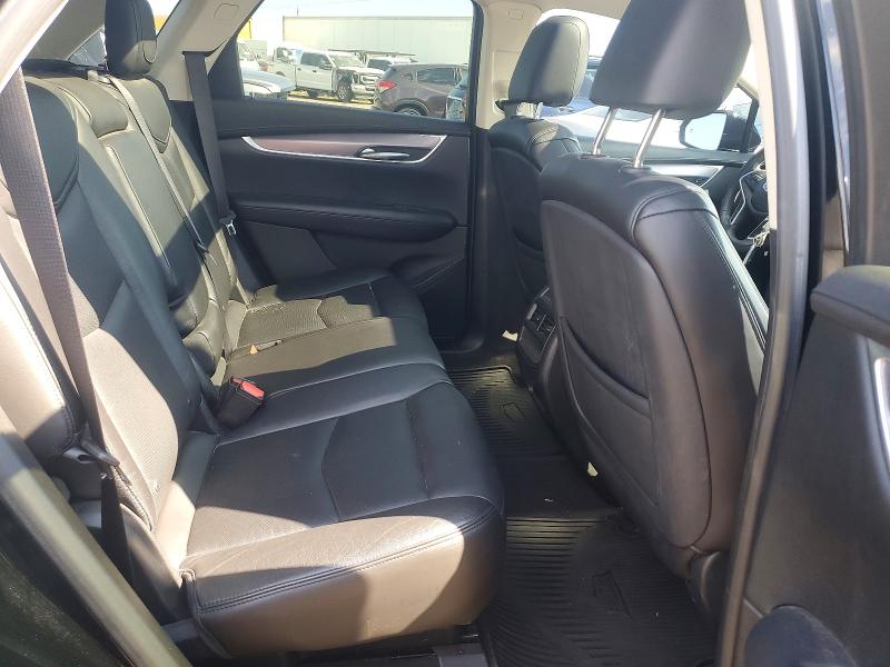 62229776 :رقم المزاد ، 1GYKNDRSXHZ270599 vin ، 2017 Cadillac Xt5 مزاد بيع