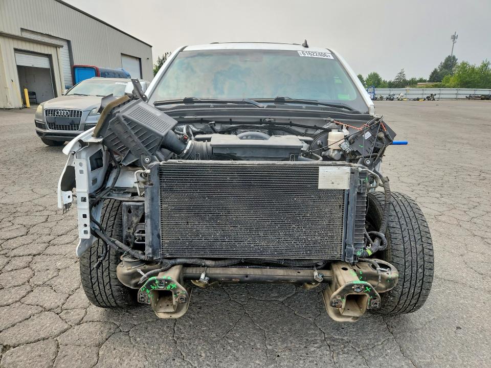 Auction sale of the 2015 Chevrolet Suburban, vin: 1GNSKJKC9FR122805, lot number: 61622406