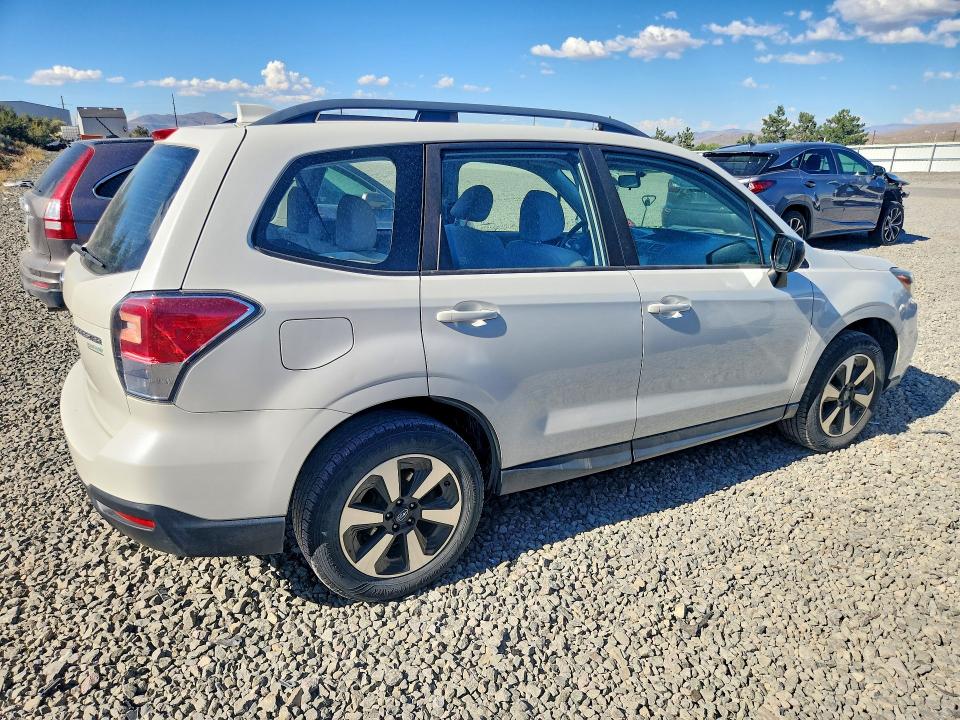 2017 Subaru Forester მანქანა იყიდება აუქციონზე, vin: JF2SJABC6HH435980, აუქციონის ნომერი: 59659686