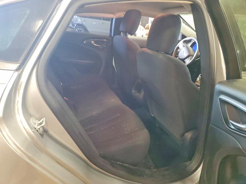 62645256 :رقم المزاد ، 1C3CCCABXFN636804 vin ، 2015 Chrysler 200 مزاد بيع