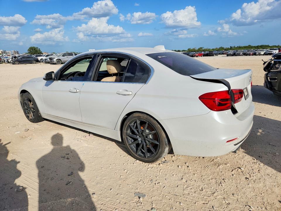 2018 Bmw 330 მანქანა იყიდება აუქციონზე, vin: WBA8B9C52JAE22114, აუქციონის ნომერი: 60257286