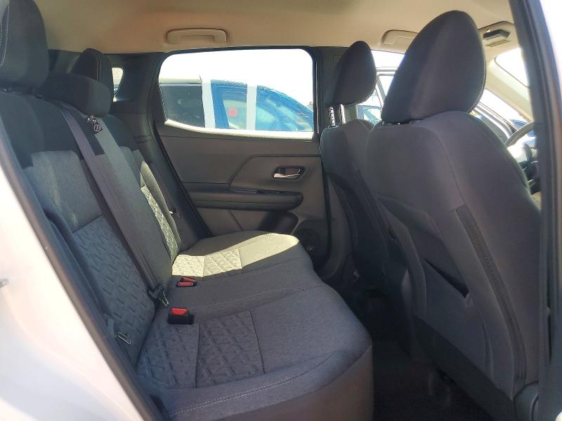 59742196 :رقم المزاد ، 3N8AP6CB5TL371733 vin ، 2026 Nissan Kicks مزاد بيع