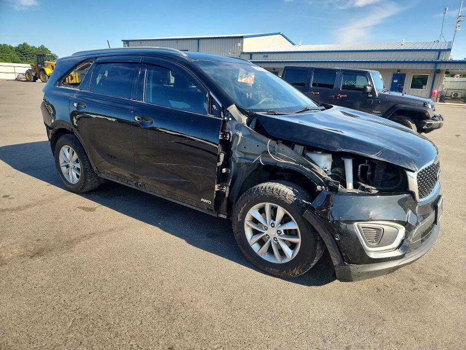 Продажа на аукционе авто 2017 Kia Sorento, vin: 5XYPGDA34HG227174, номер лота: 60640506