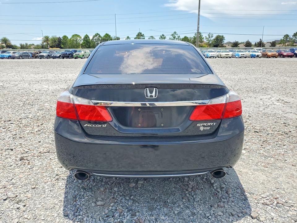 60399476 :رقم المزاد ، 1HGCR2F54FA074897 vin ، 2015 Honda Accord مزاد بيع