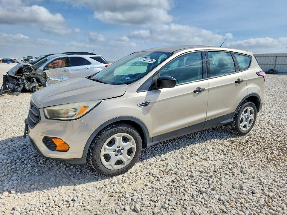2017 Ford Escape მანქანა იყიდება აუქციონზე, vin: 1FMCU0F79HUE07921, აუქციონის ნომერი: 63007536