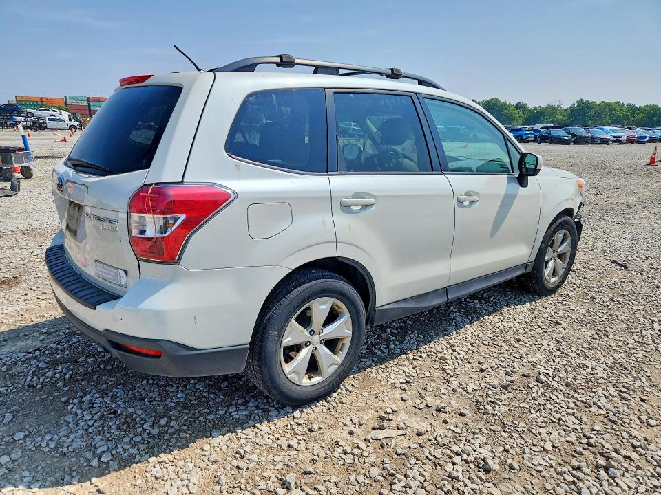 Продаж на аукціоні авто 2015 Subaru Forester, vin: JF2SJADC7FH506338, номер лоту: 61881116
