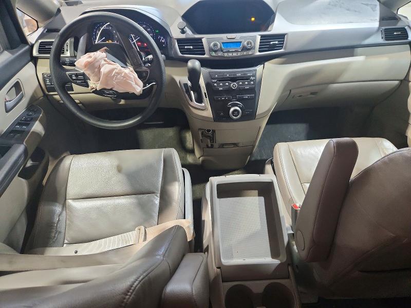 60938076 :رقم المزاد ، 5FNRL5H47CB099571 vin ، 2012 Honda Odyssey مزاد بيع