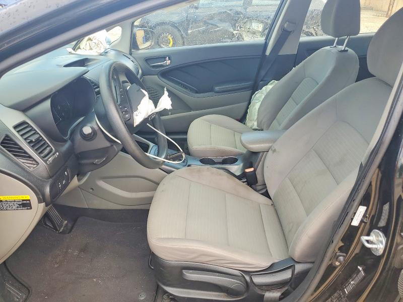 2016 Kia Forte მანქანა იყიდება აუქციონზე, vin: KNAFX4A68G5513880, აუქციონის ნომერი: 61536586