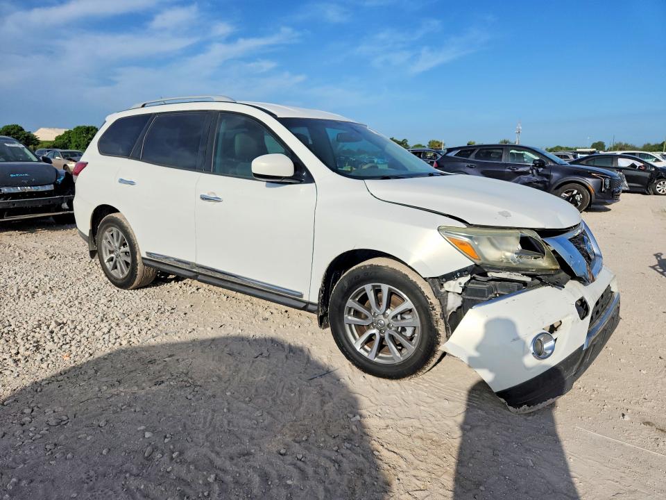 61363666 :رقم المزاد ، 5N1AR2MN0EC616715 vin ، 2014 Nissan Pathfinder مزاد بيع