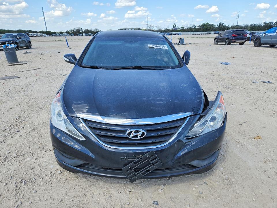 60146966 :رقم المزاد ، 5NPEB4AC4EH882235 vin ، 2014 Hyundai Sonata مزاد بيع
