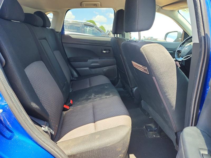 61060076 :رقم المزاد ، JA4AP3AW1HZ043056 vin ، 2017 Mitsubishi Outlander Sport مزاد بيع