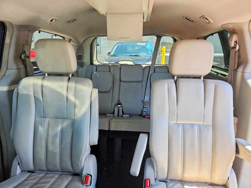 60048046 :رقم المزاد ، 2C4RC1CG3CR269620 vin ، 2012 Chrysler Town & Country مزاد بيع