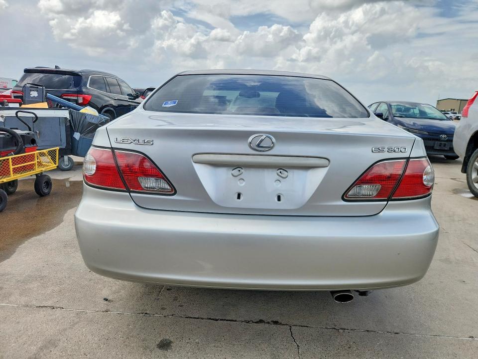 61030806 :رقم المزاد ، JTHBF30G730129863 vin ، 2003 Lexus Es مزاد بيع